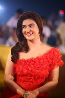 Honey Rose Stills From Veera Simha Reddy Pre Release